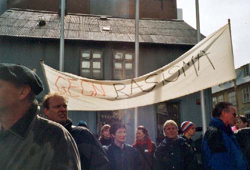 Klicken Sie hier, um zum nächsten Bild zu gelangen